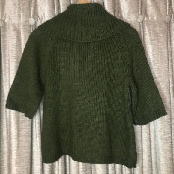 Paraphrase Cropped Short Sleeve Turtleneck Cowlneck Sweater Size Medium - Picture 8 of 15